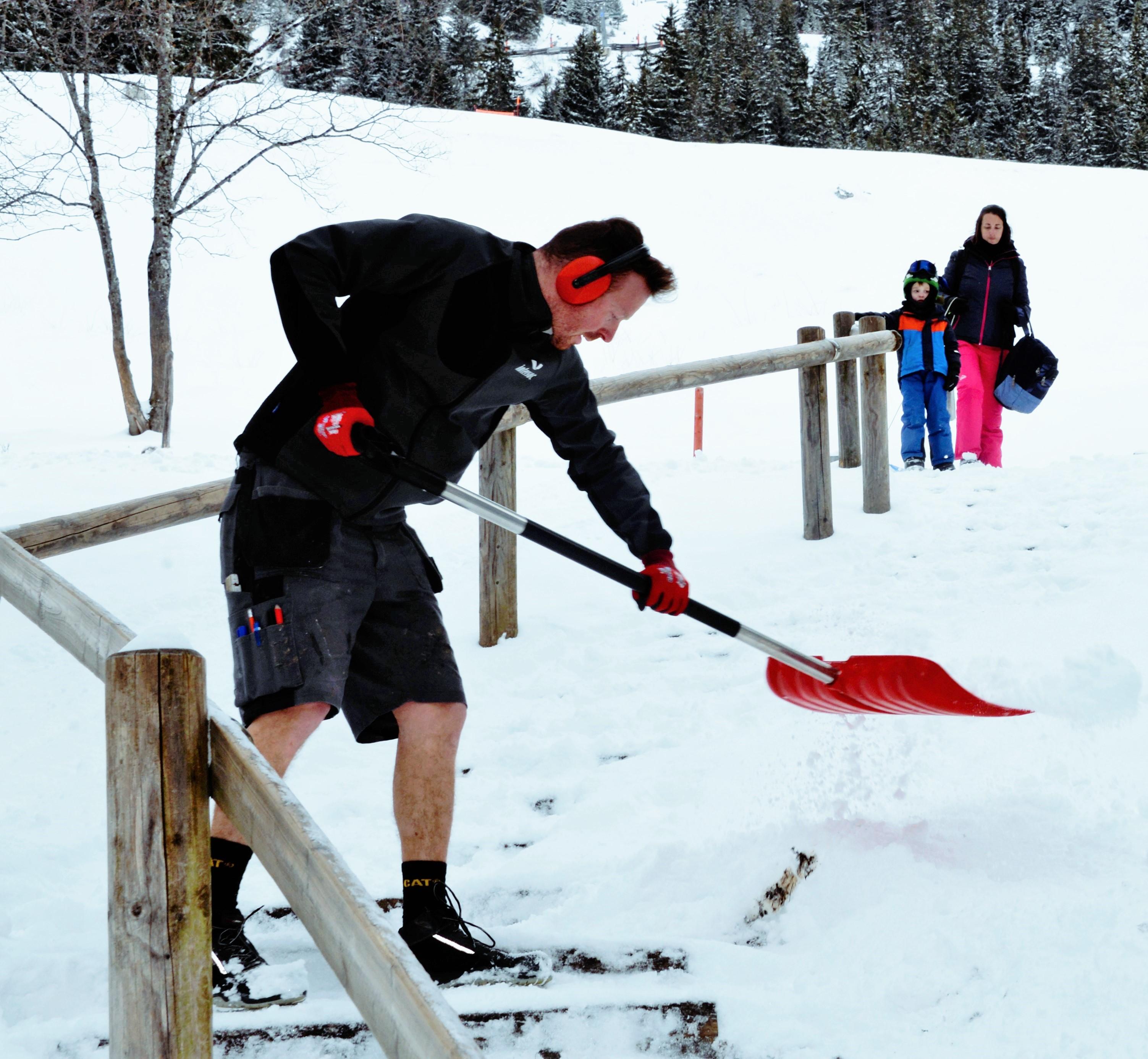 sneeuw-ruimen.jpg